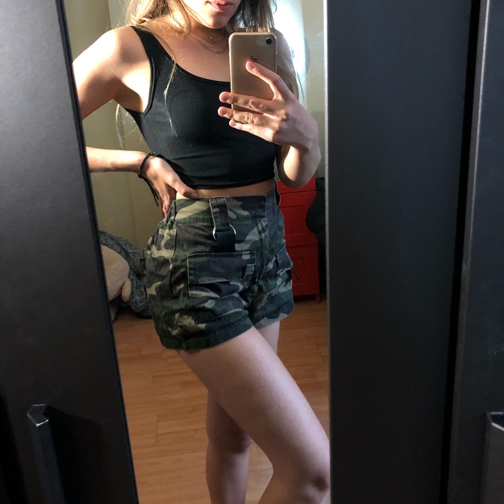 high waisted army shorts i.am.gia style